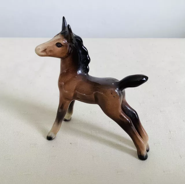 Beswick England Small Brown Foal Horse Ceramic Height 9 cm Figurine