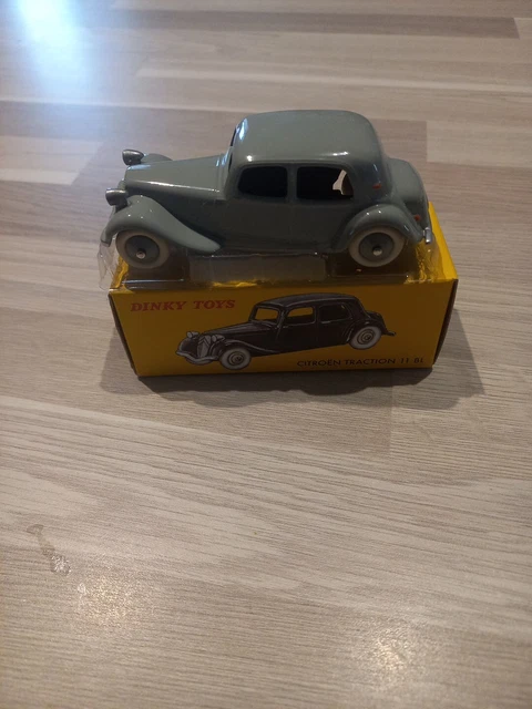 Citroën - Traction 11BL - Dinky Toys Chine - 1/43 - Voiture miniature