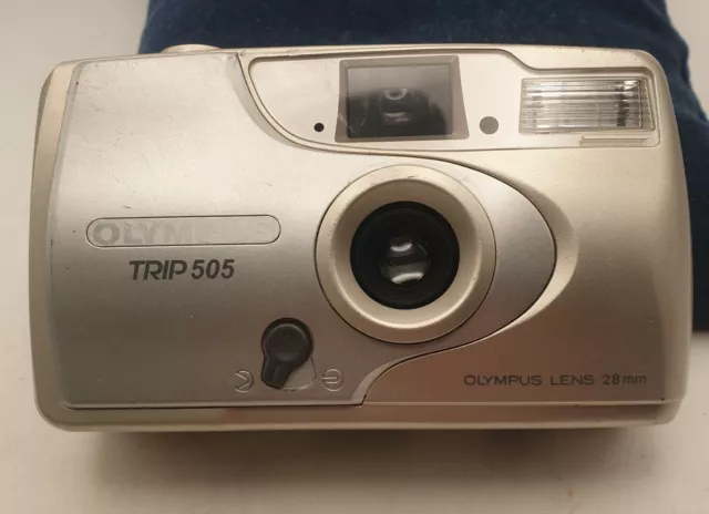 Camera Olympus Trip AF 505 28mm Lens Point & Shoot 35mm