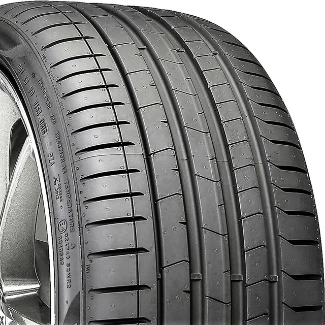 4 Tires Pirelli P Zero Run Flat (PZ4) 275/40R20 106W XL (BMW) Performance