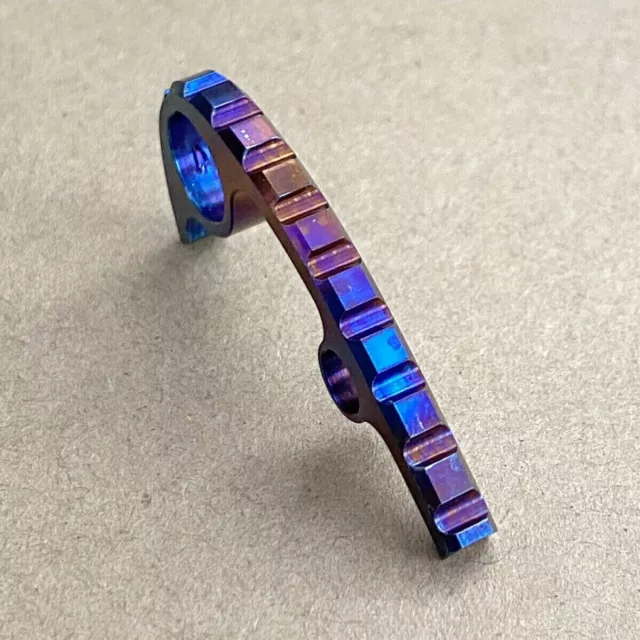 1pc Titanium Back Spacer - Rainbow Anodized For Spyderco Para 3
