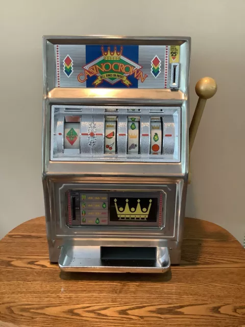 Vintage WACO Casino Crown Tabletop 25 Cent Slot Machine