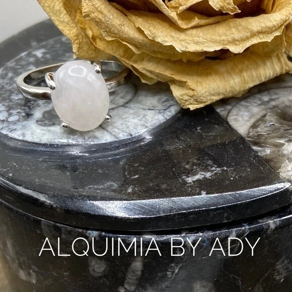 White phantom Quartz silver plated Victorian Bohemian festival gemstone ring