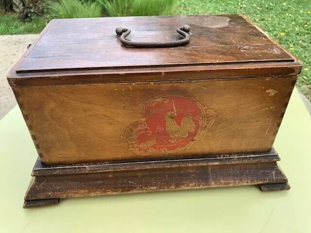 Coffret en bois CHANTECLAIR Ste Croix Suisse Gramophone phonographe