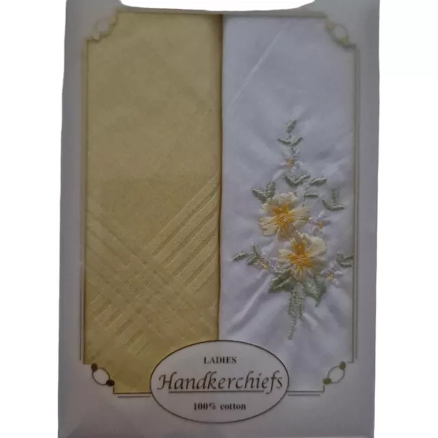 Damen Taschentuch Geschenkset 2 Taschentücher 1 Blumenmuster und 1 gemustert 2