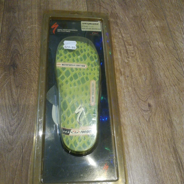 Spezial Straßenschuh BG Fußbett grün Gr. 36/38 EU Körpergeometrie UK 5,5
