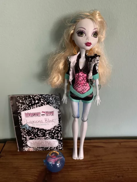 Monster High Lagoona Blue Doll: Read Description