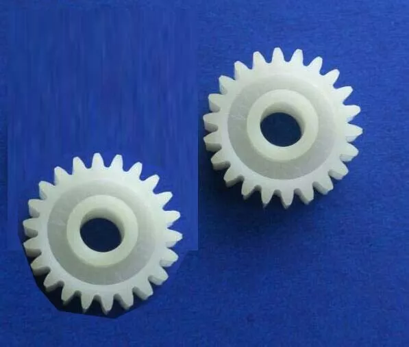 2PCS Nylon Gear Straight 17.9mm 22 Teeth 0.7 Die Hole 5mm For Reduction Teeth