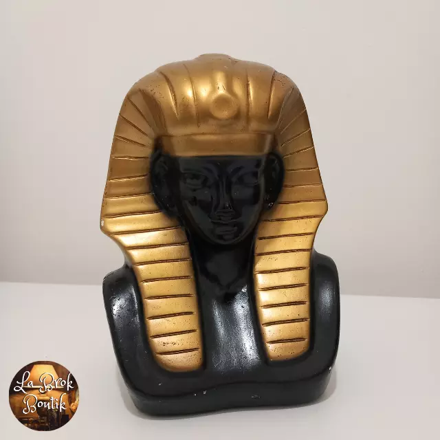 Très Belle Scupture de Pharaon en Platre Noir et Doré