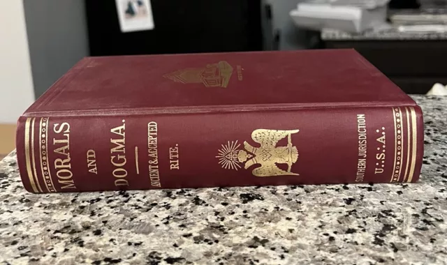 MORALS and DOGMA Albert Pike- House Of The Temple- FREEMASONRY – 1969 EXCELLENT