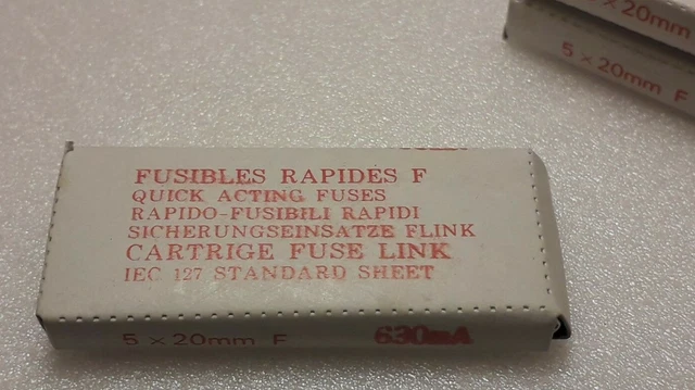 Fusible en verre rapide 50x20mm 250V.630mA (1boite de 10).RAPIDE F.