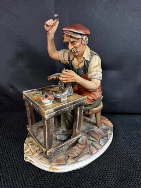 Capodimonte "COBBLER at WORKBENCH" Italy ~ Figurine ~ 9 1/2" Tall