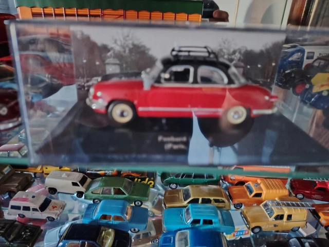 PANHARD DYNA Z TAXI G7 DE PARIS DE 1953 1/43ème