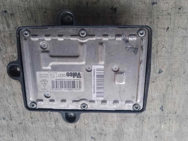 Phares avant allumeurs et ballasts, Éclairage et ampoules