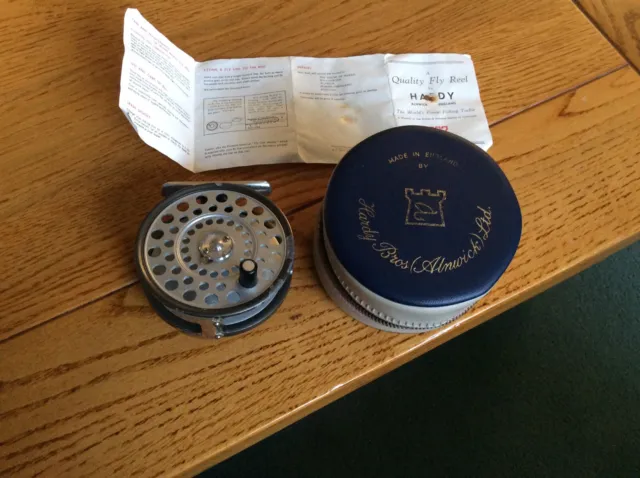 FLY FISHING / Hardy Sirrus Fly Reel / With Spare Spool / Snowbee
