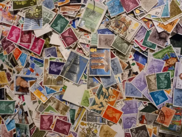 Lote De Mas De 1.100 Sellos Inglaterra Usados Uk Used Stamp Lot Diferent Years