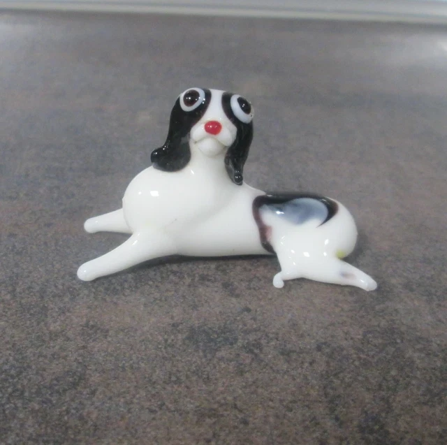 Figura de cristal vintage años 70,s, perrito blanco y negro,