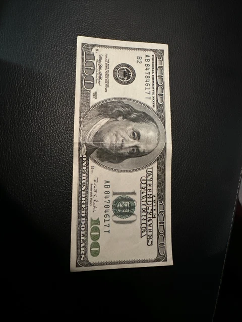 1996 $100 One Hundred Dollar Bill Federal Reserve Note, Serial# AB84784617T
