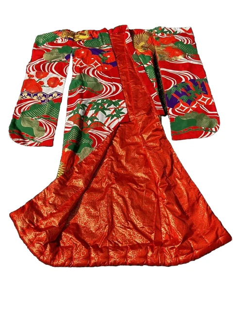 Uchikake Japanese Kimono Lined Embroidered Wedding Robe