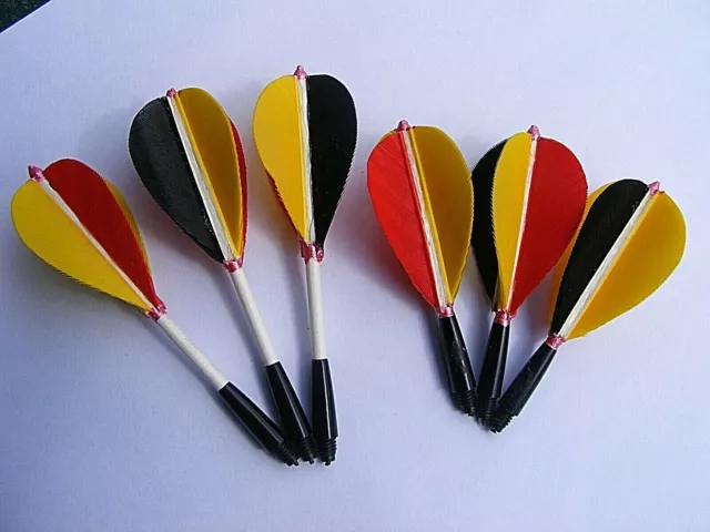 acceptere Kilimanjaro gys FEATHER DART FLIGHTS DARROW STYLE 1/4 THREAD 2 SETS PER PACK TO FIT OLD  BRASS ￡7.95 autopowermantas.com