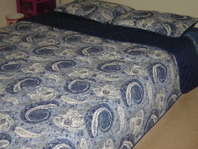 Kashmir Quilt Paisley Swirl Coverlet Bed Cover Sham Set Navy Blue Queen