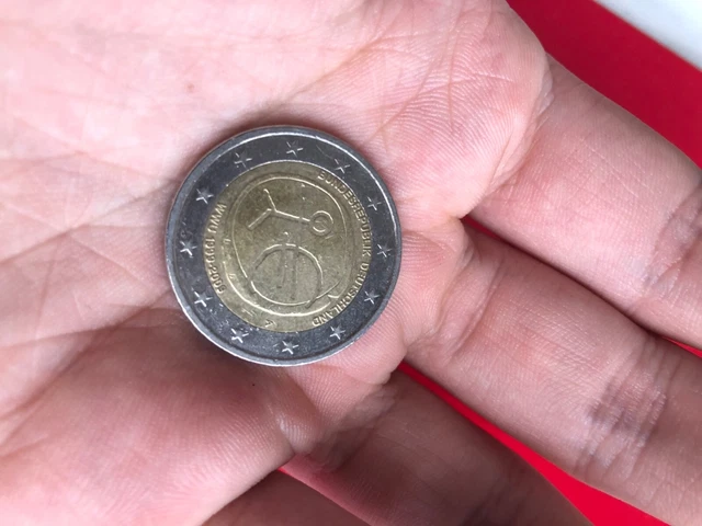 PIÈCE DE 2 euros rare bonhomme uem (bundesrepublik deutschland, wwu