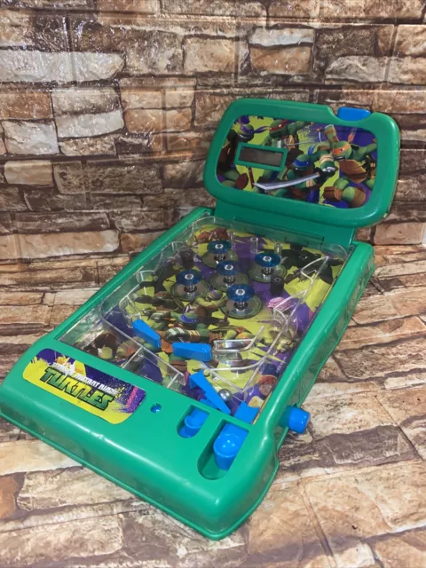 TEENAGE MUTANT NINJA TURTLE Pinball Machine Tabletop 2009 Tested Missing 1 Leg