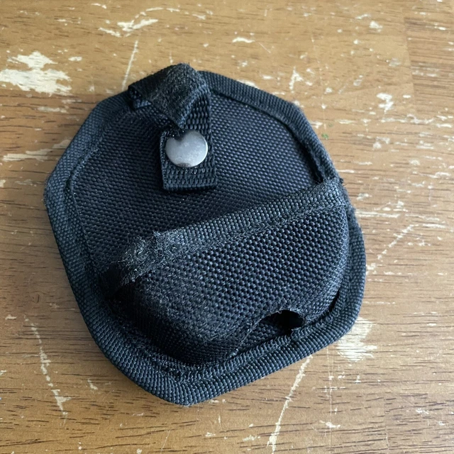 Nylon Handcuff Case/Holder For Duty/Tactical Belt- Black