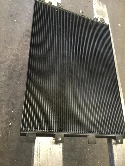 1996-2000 Kenworth T800W Condenser