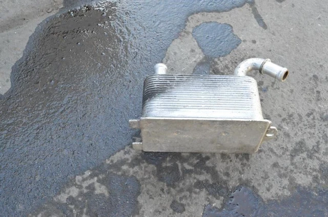 2008 2009 2010 2011 2012 Land Rover Lr2 Transmission Oil Cooler 6G91-7A095-Ad