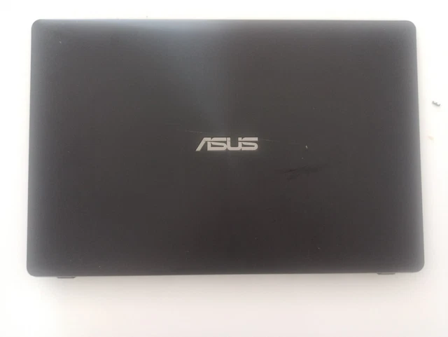 Plasturgie Avant D'écran Pour Asus X751M – Blanc – Occasion – Bon état