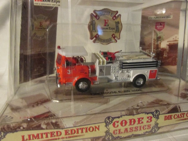Code 3 2000 Firehouse Expo Crown Pumper E-3 #12228