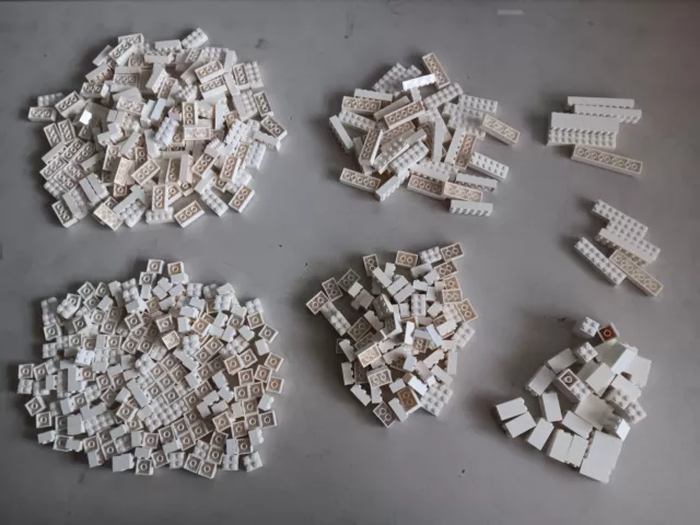 Lego Bulk Lot Of 514 White Bricks  2X2 2X3 2X4 2X6 2X8 2X10 2X2X3