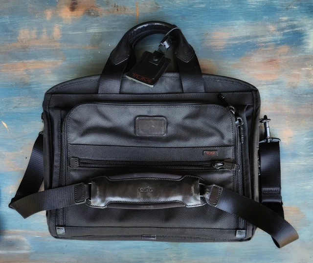 TUMI Black Alpha Expandable Organizer Laptop Brief Briefcase Bag 22155DH Nylon