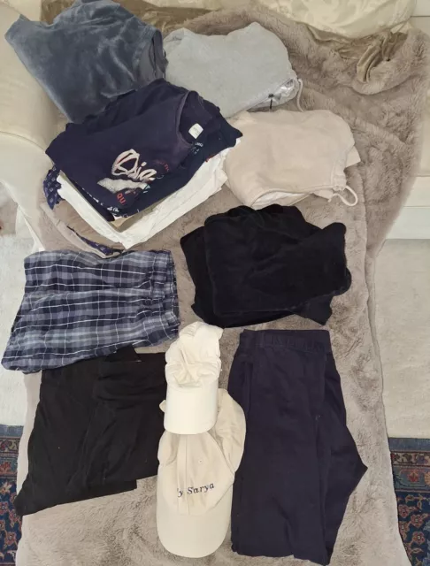 Konvolut Damen, 2 Leggings,14 Tshirts, Niki Trainingsanzug etc