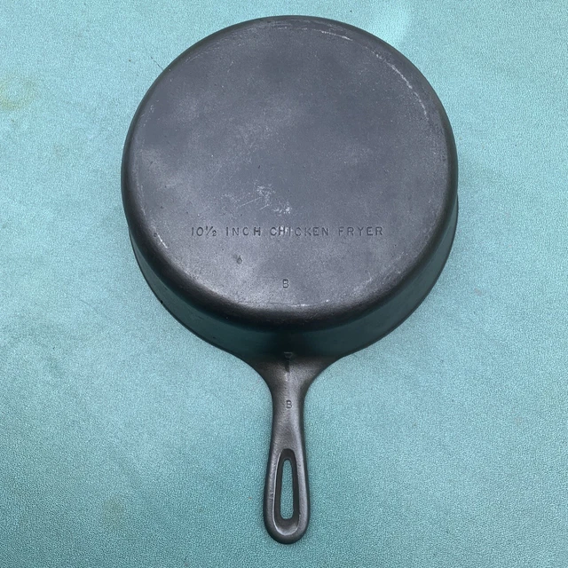 Vtg #8 Wagner Unmarked Deep Skillet 10 1/2" CHICKEN FRYER Restored & Seasoned