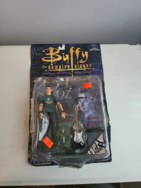 Oz from Buffy the Vampire Slayer Moore 2000 Entertainment Earth Exclusive Figure