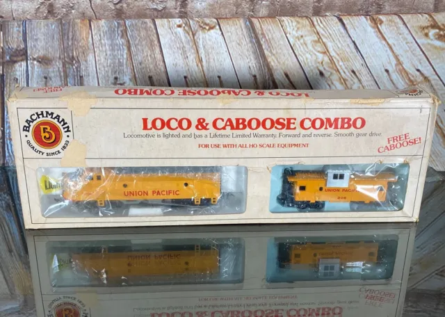Bachmann HO-Scale UNION PACIFIC 1206 F-9 Powered Diesel Locomotive ＆ 206 Caboose