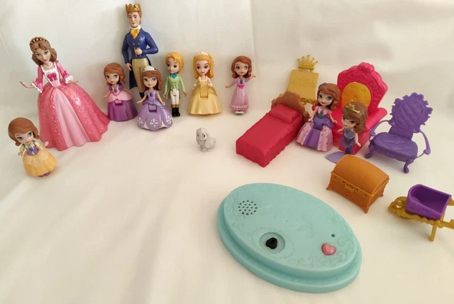 Sofia the First Magic Talking Castle Set Dolls House Figures Set Lot People