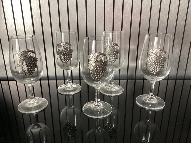 Lot De 7 Verres Anciens Vintage – Motif Grappe De Raisin, Hauteur 12,9 Cm