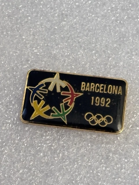 PIN'S JEUX OLYMPIQUES JO Barcelone 32 mm Signé 1988 COOB 92 8g EUR 4,99