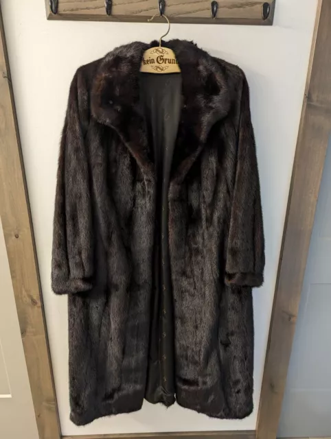 Blackglama Dark Ranch Mink Fur Coat Size