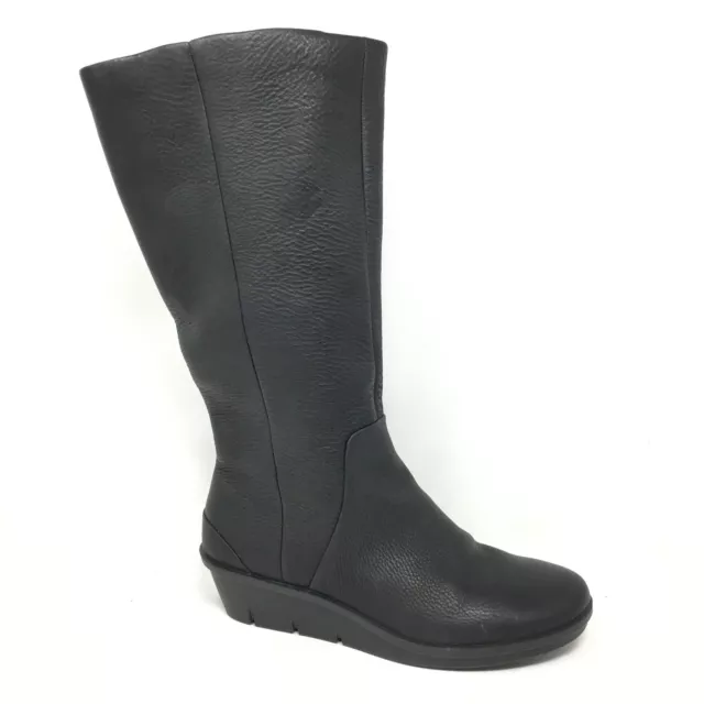 Skyler ecco deals