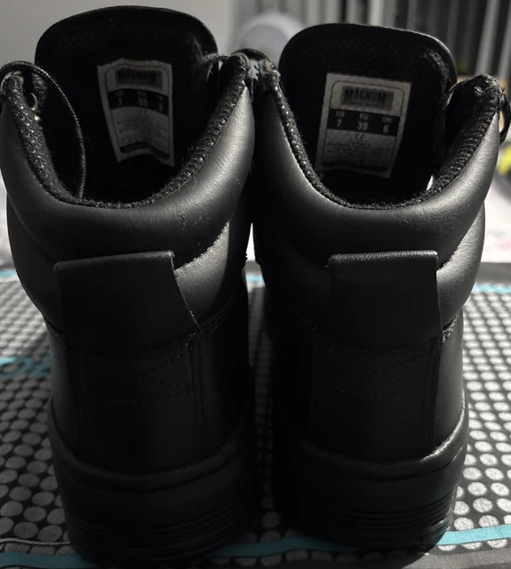 MAGNUM ESSENTIAL EQUIPMENT Safety Toe Cap Black Work Boots uk size 6 £