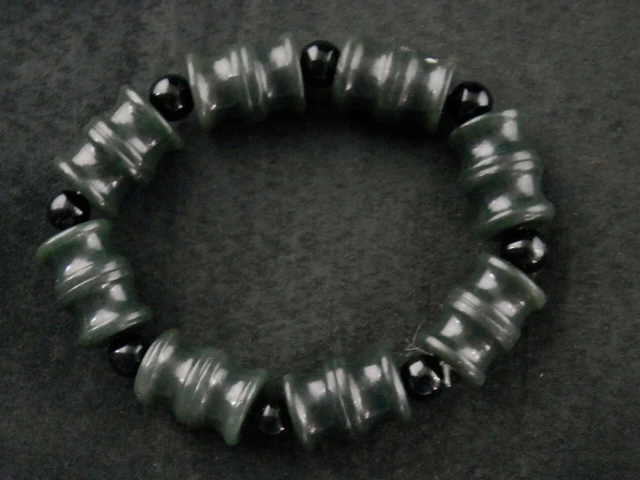 Good Quality Chinese Black Green HeTian Jade Hand Carved Beads Bracelet QQ122