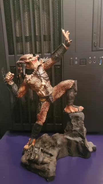 Palisades Predator Resin Statue #0636/2000 2002