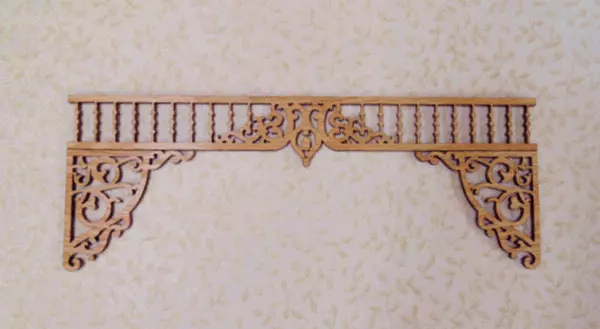 Dollhouse Miniature  1:12 scale Oak fretwork