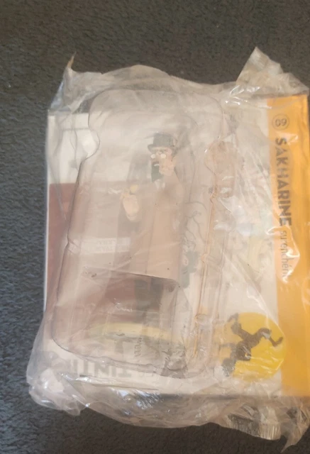 TINTIN - FIGURINE Collection Officielle numéro 111 - Hergé EUR 120,00 - FR