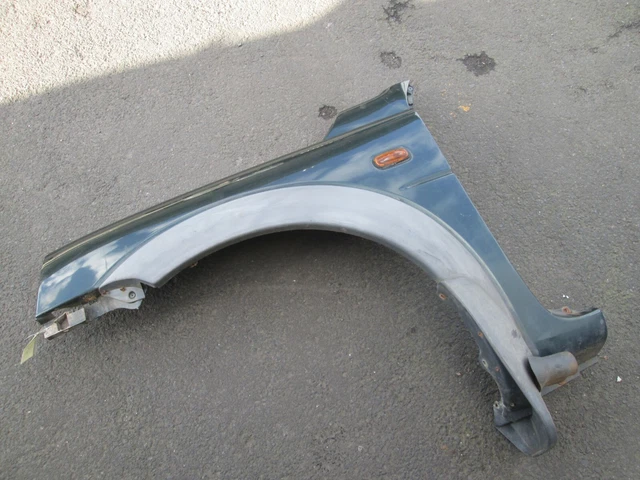 AILE GAUCHE COULEUR 961 Land Rover Freelander 2.0 TD4 4x4 82KW Année ...