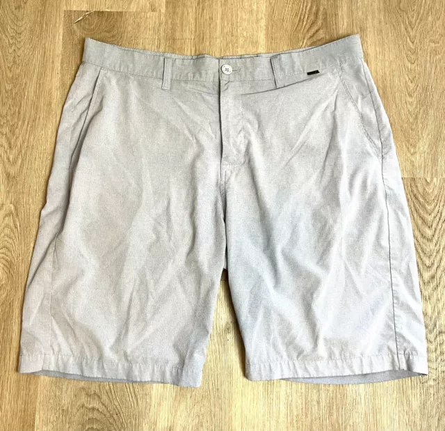 Travis Mathew Shorts Mens 38 Gray Chino Stretch Flat Front Golf Performance